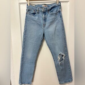 LEVI’S Wedgie Straight - size 28